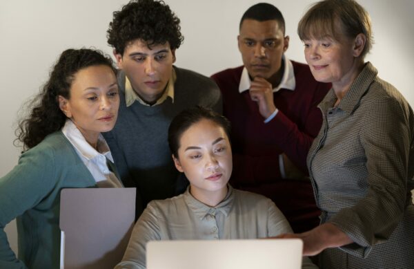 people-office-working-late people-office-working-late