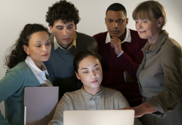 people-office-working-late